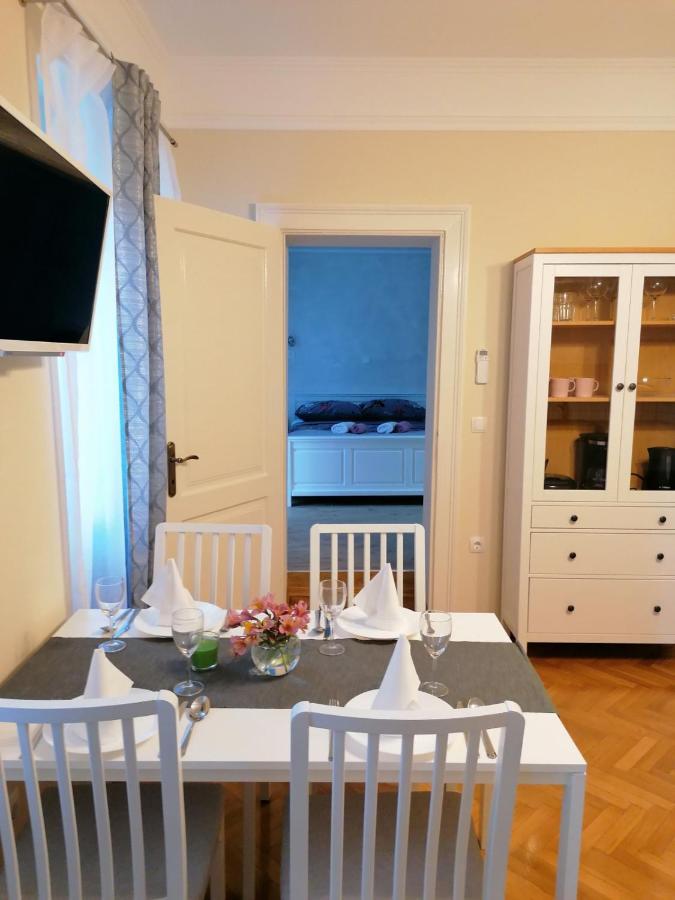 Apartman Lusetic Opatija Buitenkant foto