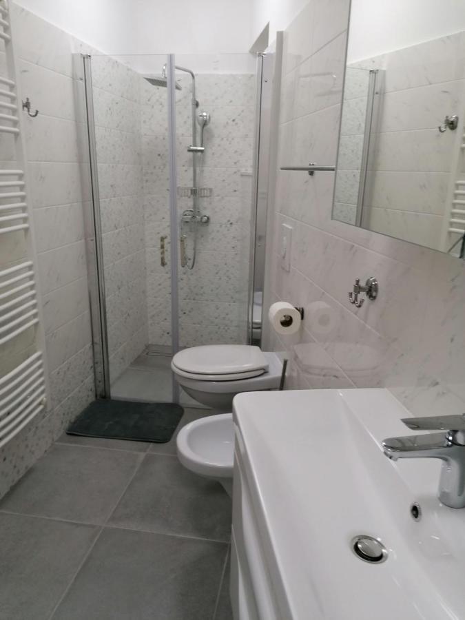 Apartman Lusetic Opatija Buitenkant foto