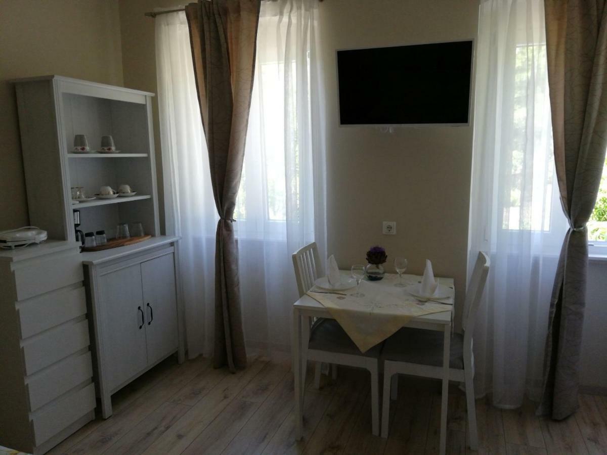Apartman Lusetic Opatija Buitenkant foto