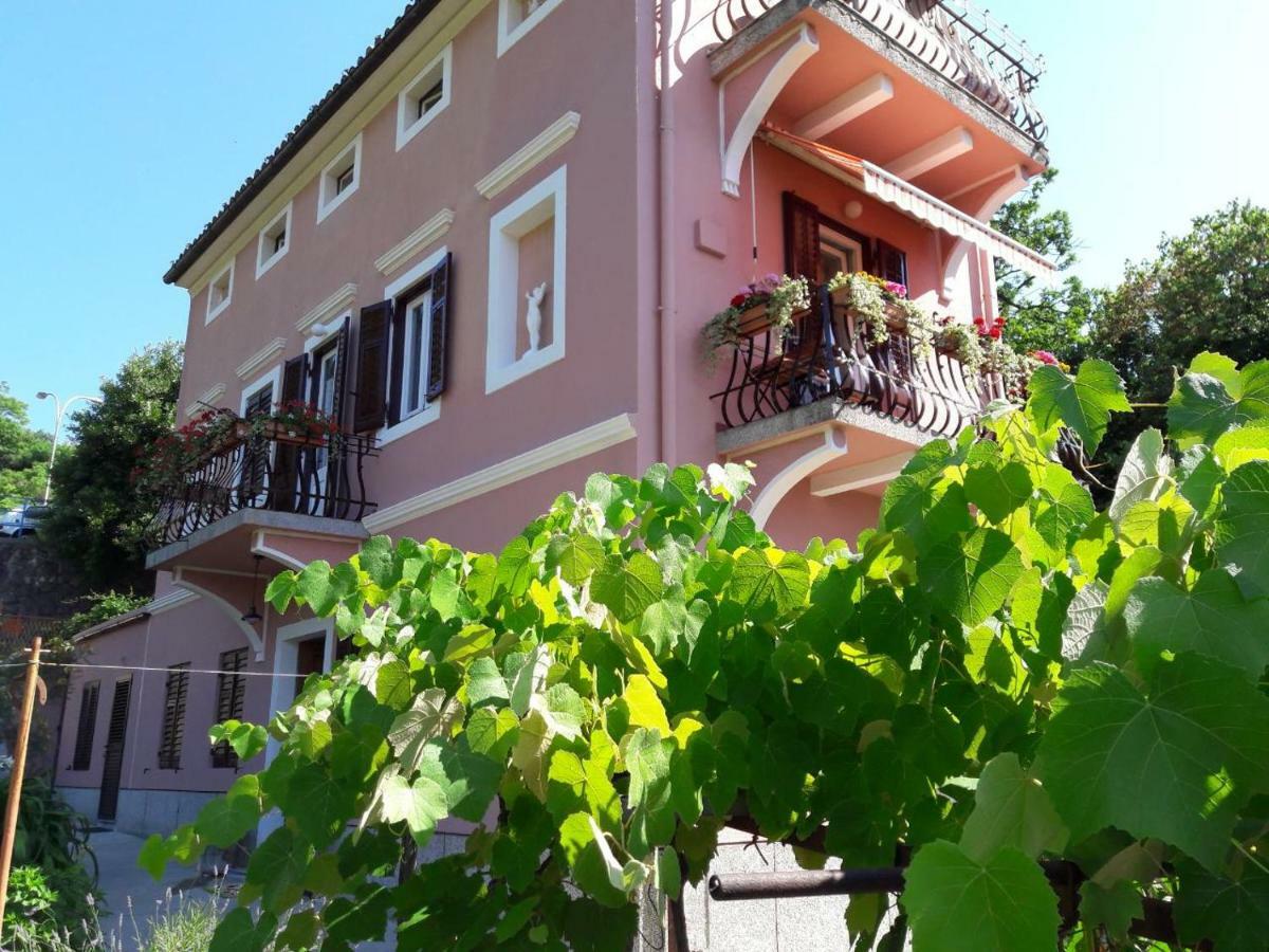 Apartman Lusetic Opatija Buitenkant foto